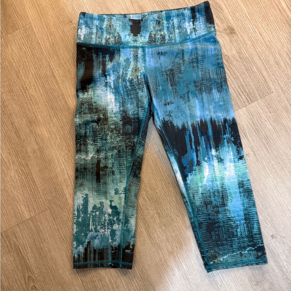ALO Yoga Airbrush Deep Teal Desert Sunset Print Capris